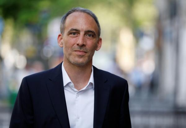 Raphaël Glucksmann, leader du parti Place publique et député européen, le 2 juin 2026 à Paris