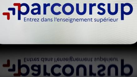 Parcoursup: plus d'un million de candidats en attente des résultats