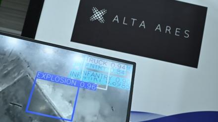 Images filmées par un intercepteur d'Alta Ares, société française spécialisée dans les systèmes de défense aérienne au salon du Bourget près de Paris, le 18 juin 2025 