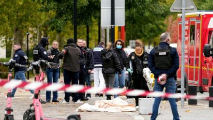 La police intervient sur les lieux de tirs à Trappes, dans les Yvelines, le 23 octobre 2026