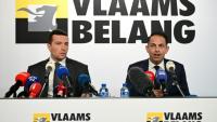 Le chef du RN, Jordan Bardella, aux côtés de Tom Van Grieken, à la tête du Vlaams Belang, à Bruxelles, le 11 juin 2026 