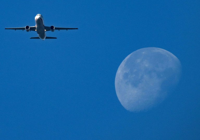 Face aux compagnies aériennes, l'UE privilégie la protection des passagers