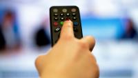 Le groupe de médias américain Fox Corporation, contrôlé par la famille Murdoch, va racheter la plateforme de streaming Roku pour 22 milliards de dollars, un pari sur la publicité en ligne et l’agrégation de contenus