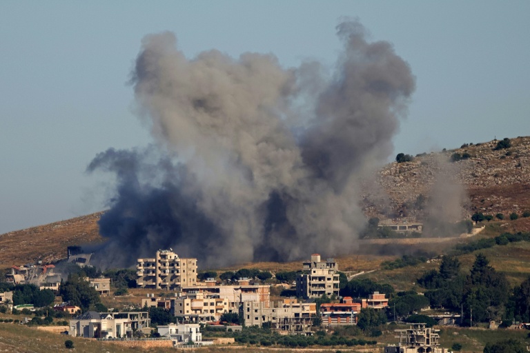 Une frappe israélienne a visé le village de Kfar Tibnit, dans la région  de Marjayoun, au Liban, le 3 juin 2026.