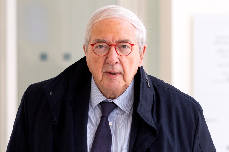 Le politicien socialiste français Jean-Paul Huchon à Paris, le 15 mai 2024