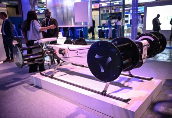 Un drone de la société CycloTech exposé au salon VivaTech, dédié aux start-ups technologiques et à l'innovation, à Paris, le 17 juin 2026