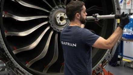 Dans un centre de maintenance des moteurs Leap de CFM, coentreprise de Safran et GE à Bruxelles, le 29 octobre 2024 