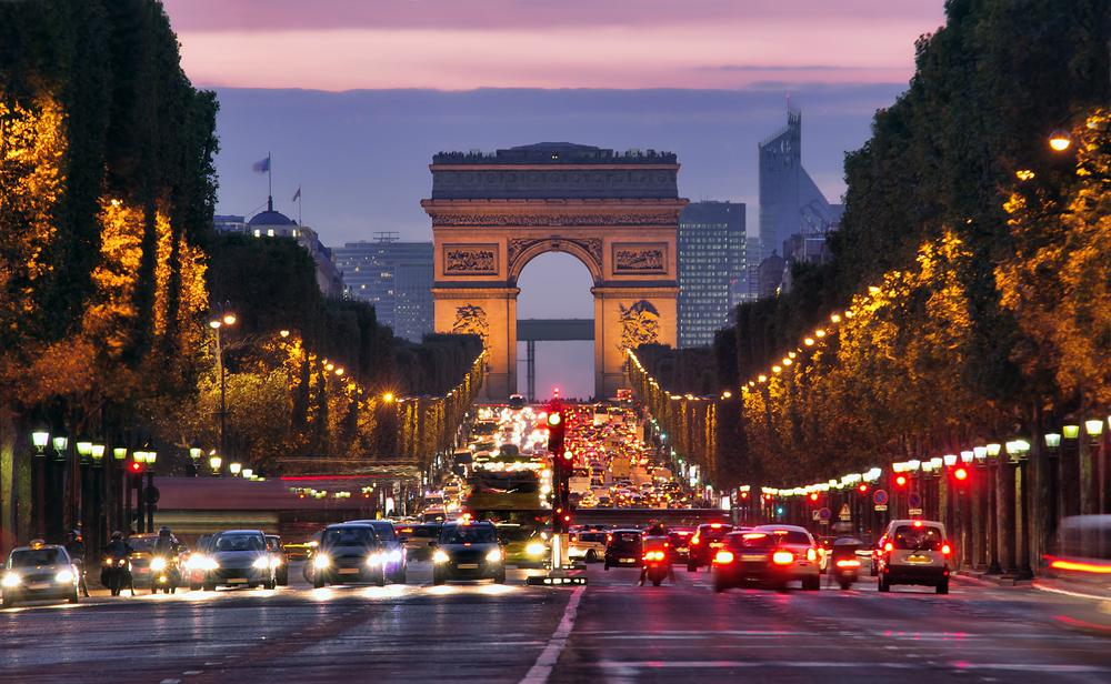 Clôture Paris : le CAC 40 limite la casse