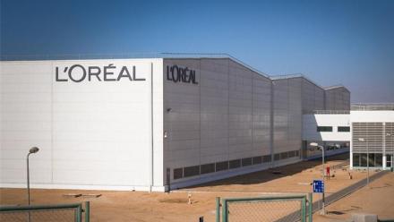 L'Oréal : grimpe, Puig et Estee Lauder discutent fusion