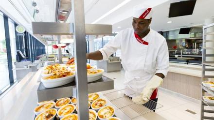 Sodexo : devrait supprimer plus de 1.000 emplois en France