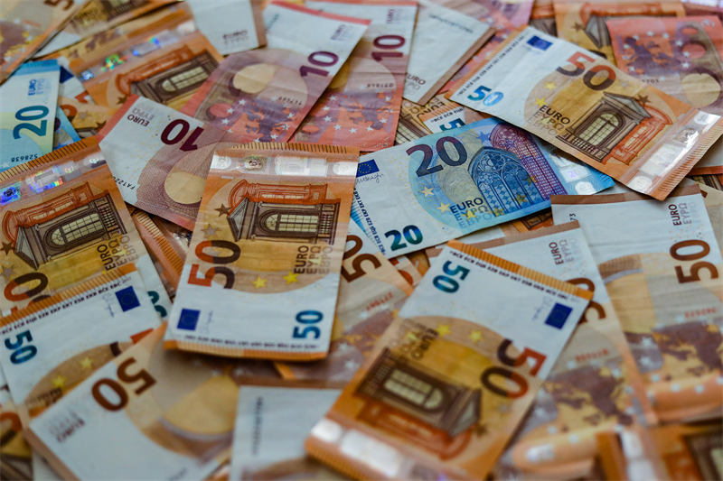 Taux : une détente bienvenue après le statu quo de Moody's