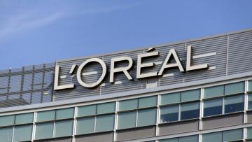 Berenberg relève sa recommandation et sa cible de cours sur L'Oréal