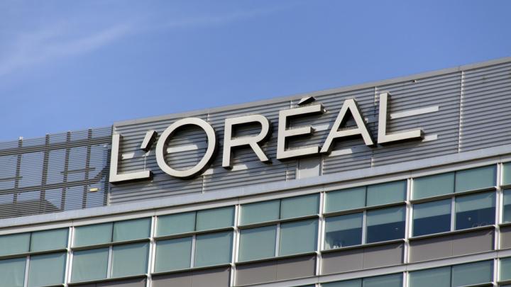 Berenberg relève sa recommandation et sa cible de cours sur L'Oréal