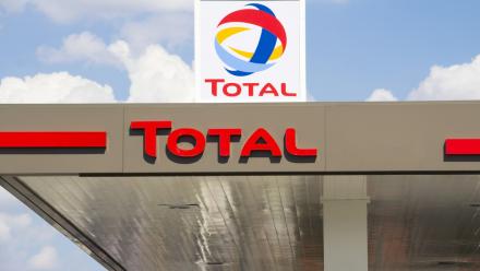 TotalEnergies prolonge le plafonnement des prix du carburant